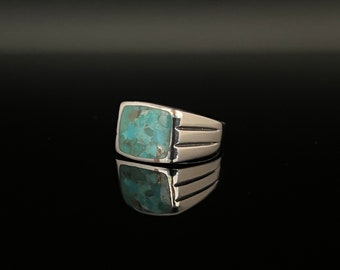 Squared Turquoise Silver Signet Ring with Lines // 925 Sterling Silver // Sizes 7 to 12 Available // Men’s Turquoise Ring