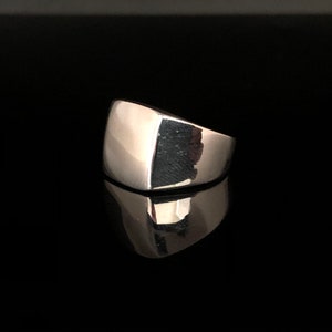 Silver Signet Ring // 925 Sterling Silver // Men's Silver Ring // Unisex Silver Ring