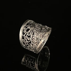 Filigree Vines Silver Ring // 925 Sterling Silver // Handmade // Sizes 6-9 // Ring for Women