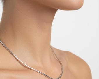 2,5 mm sterlingzilveren omegaketting: Italiaans zilveren ketting (16-20 inch)