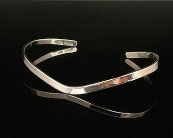 Thin V-Shape 925 Sterling Silver Cuff Bracelet
