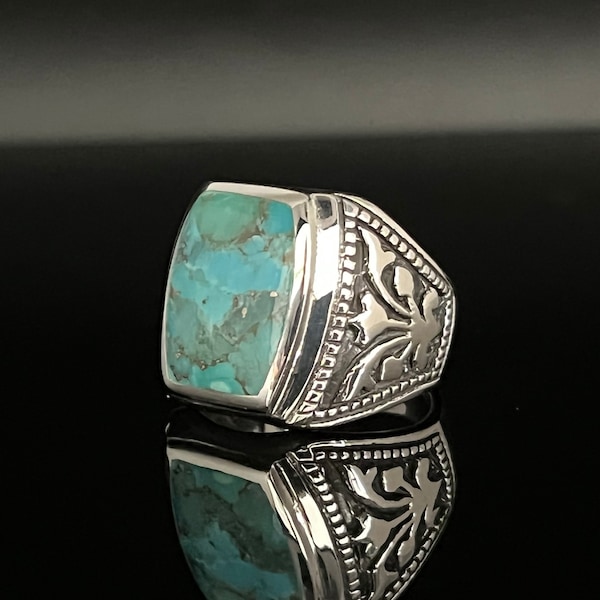 Men’s Signet Stone Ring // 925 Sterling Silver // Natural Turquoise // Sizes 7 to 12