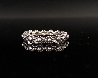 Bali Flowers Silver Ring // Thin Bali Design Silver Ring // Bali Stack Ring // Sterling Silver