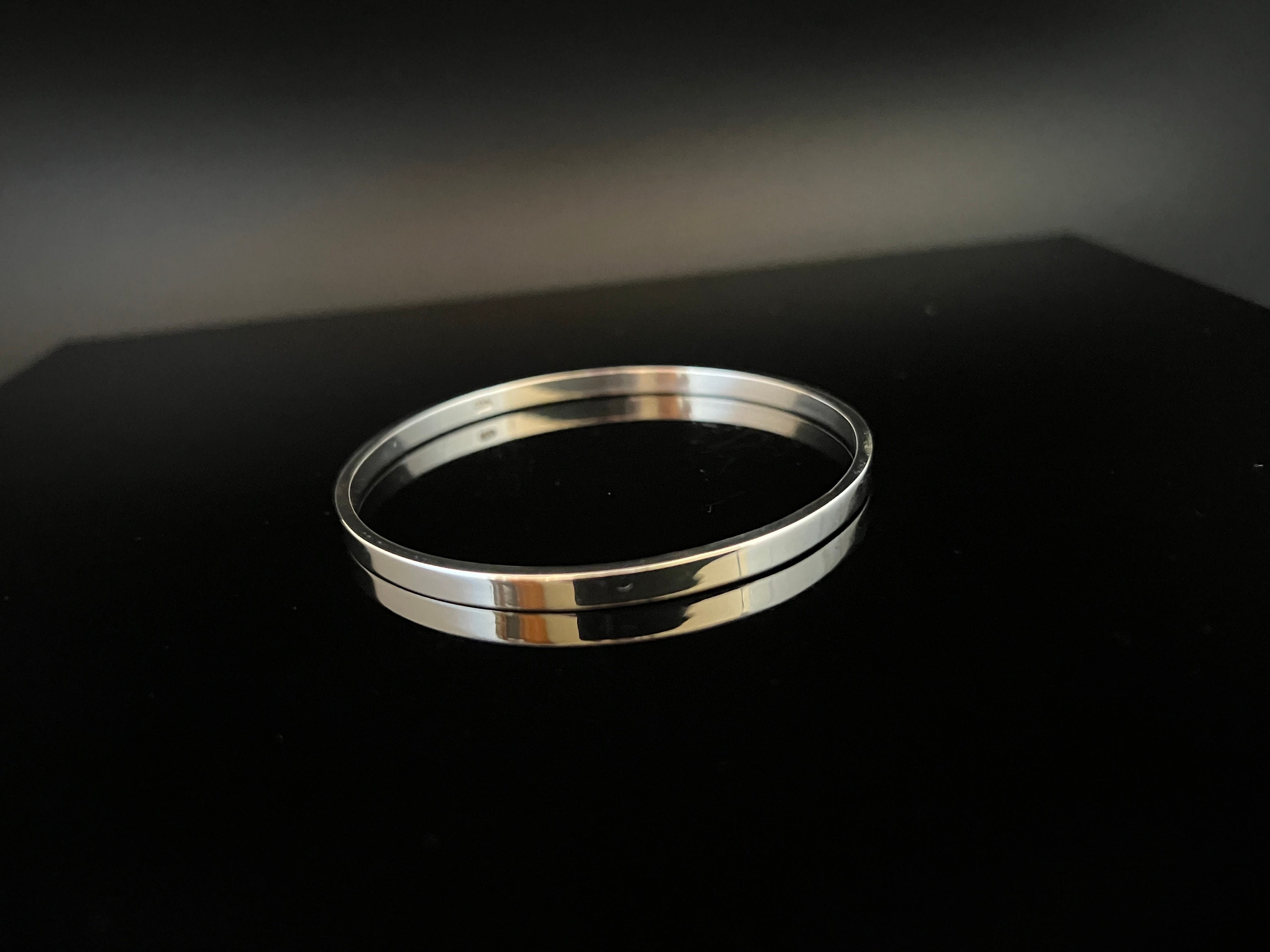 5mm Flat Bangle Bracelet - 925 Sterling Silver -- Silver