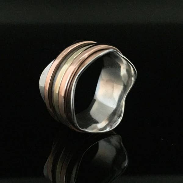 Spin Ring Size 9 // Wavy 3 Tone Spin Ring // 925 Sterling Silver with Yellow and Rose Gold Plated Spinning Bands