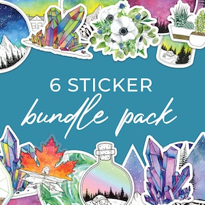 K&ouml;nnte beinhalten: Ein Set mit sechs Aquarell-Stickern mit verschiedenen Designs, die von der Natur inspiriert sind, darunter Kristalle, Berge, Pflanzen und eine Flasche mit einem Sternenhimmel im Inneren. Die Sticker sind um den Text "6 STICKER bundle pack" angeordnet.