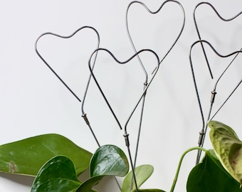 Heart Stake, Planter art, Indoor plants, Bike Spokes, Bike art, Upcycled bike gifts, Spokes, Cyclist gift, Repurposed art, Reuse, Biker