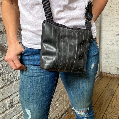 Upcycled Crossbody Bag, Inner Tube Cross Body Purse, Eco-friendly Bike Tube Man Purse, Recycled Unisex Bag, buy Waterproof satchel, Mother's Day