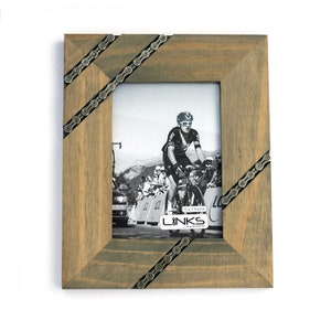 Bike Chain Picture Frame, 4x6, 5x7, Housewarming, Wedding gift, Cycling Photo, Bike Gift, Repurposed bike parts image 3
