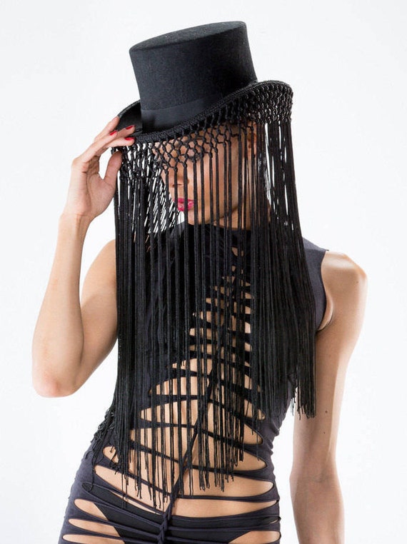Top hat with fringes by Ça Déchire -  stage wear - Festival - Burning man