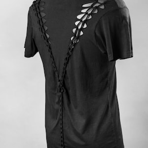 T-shirt pour homme découpé et tressé - Edition limitée - n8