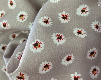 Daisy Print Rayon Fabric: Taupe Floral Apparel Fabric, 52" Wide