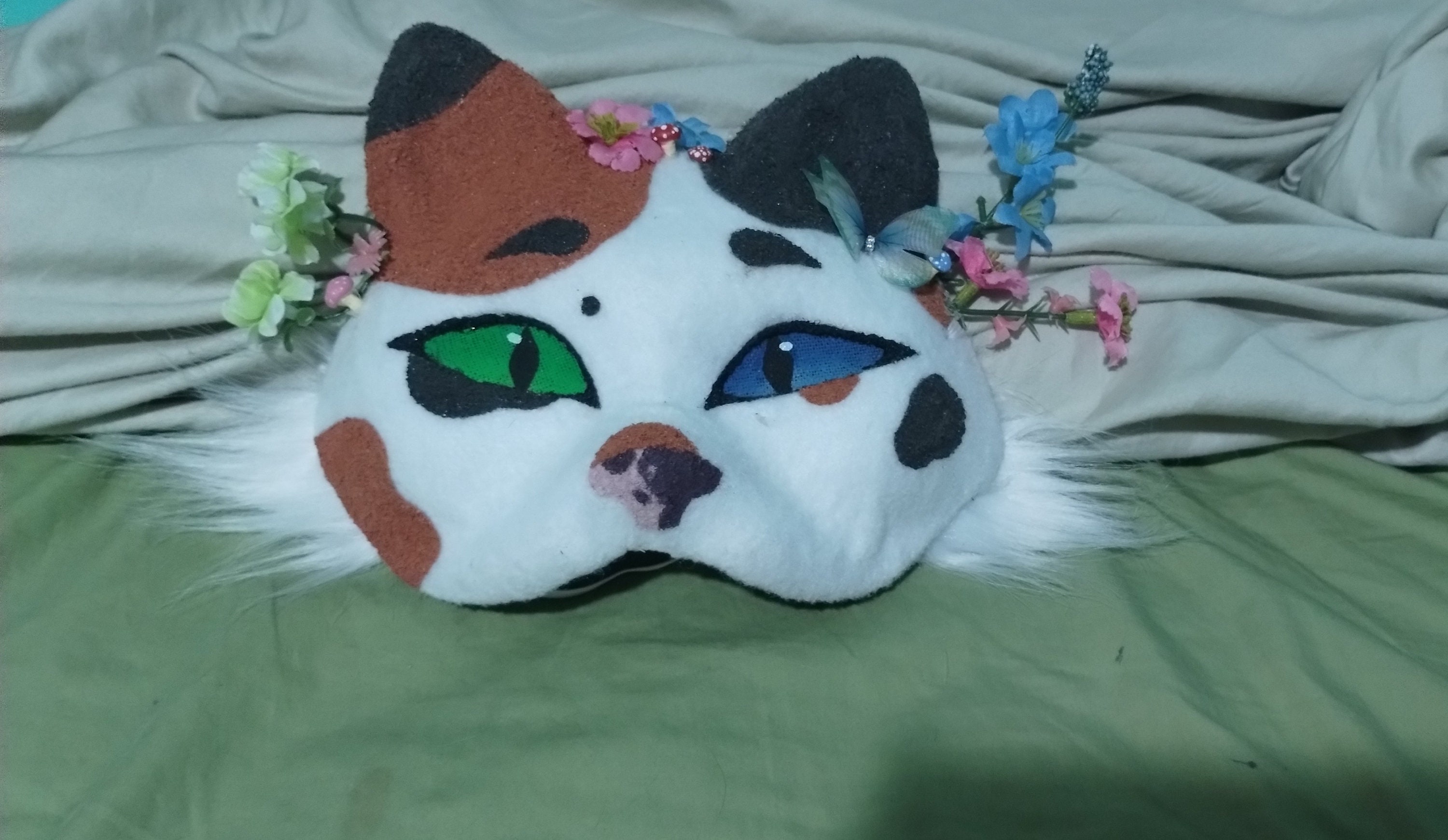 Fluffy Calico Cat Therian Mask 