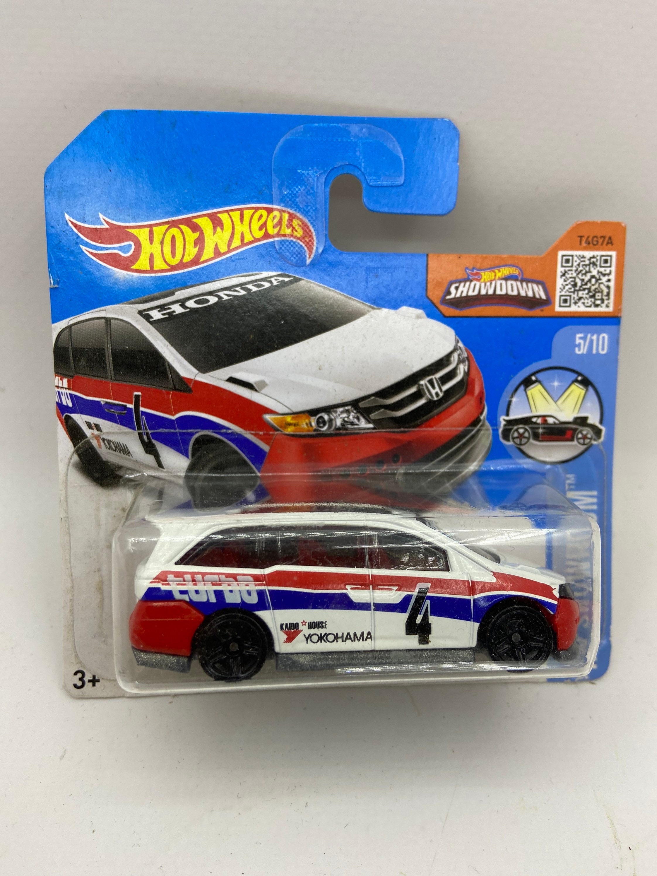 Hot Wheels Honda Odyssey- Honda Showroom India