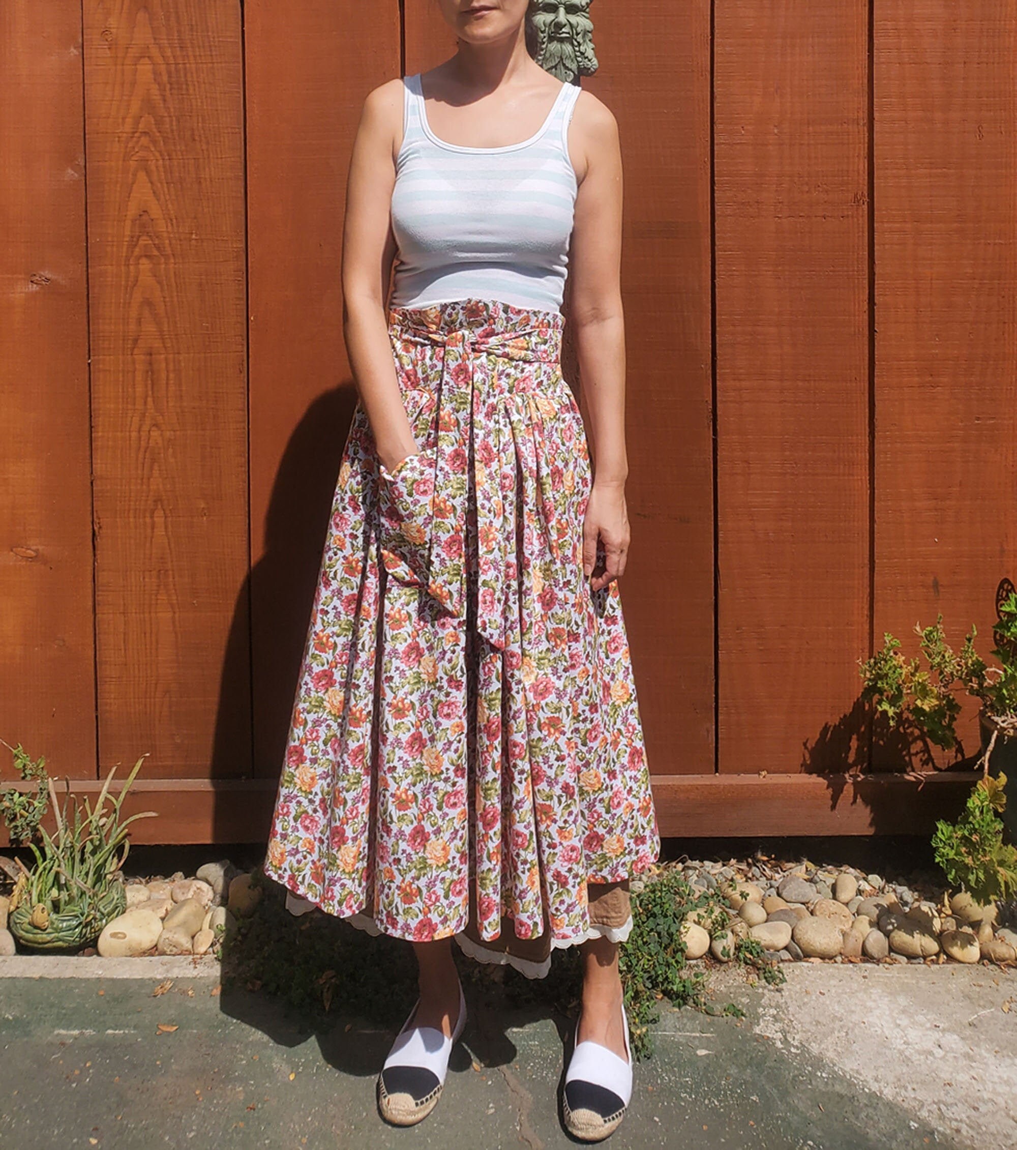 Floral Full Skirt Garden Apron With Pocket / Bridal Shower - Etsy