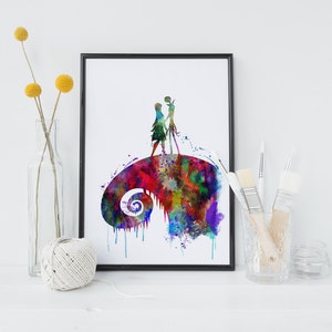 Puede incluir: Una pintura de acuarela de Jack Skellington y Sally de Pesadilla antes de Navidad de pie en una colina con un fondo abstracto colorido.