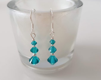 Boucles d'oreilles en cristal turquoise - Boucles d'oreilles aigue-marine - boucles d'oreilles en cristal zircon bleu - Pierre de naissance de décembre