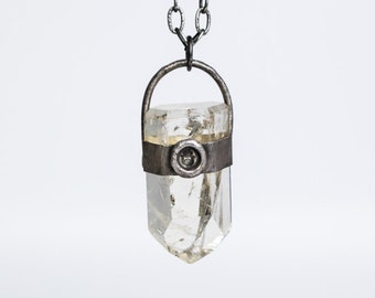Citrine Power Piece Pendant with Hamsa Emblem