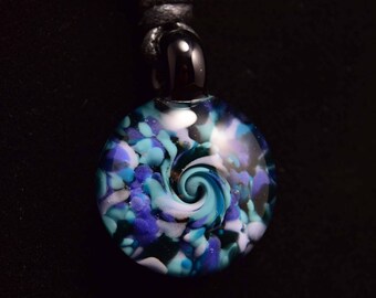 Borosilicate Glass Twisted Frit Pendant