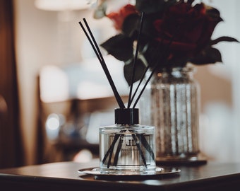 Autumn Walks REED DIFFUSER Bottle With Sticks, Reed Oil Diffuser