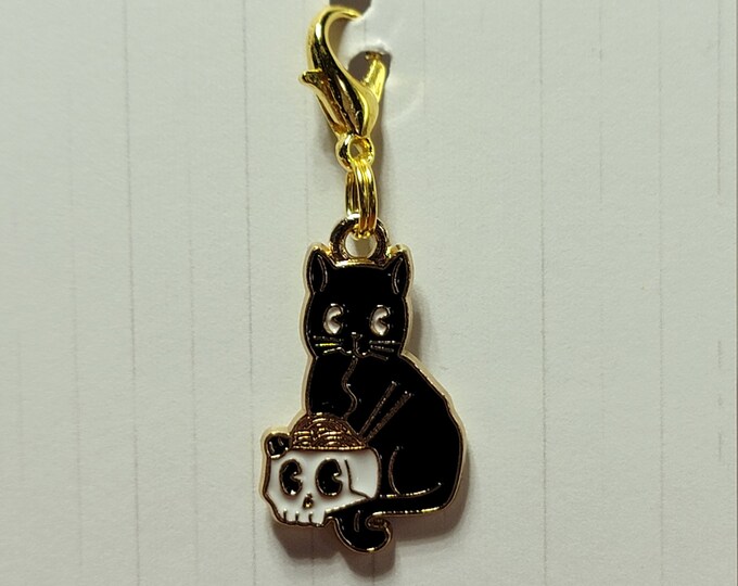 Black Cat with Skull Halloween Progress Keeper - Stitch Marker - 14mm gold lobster clasp finding  PK134