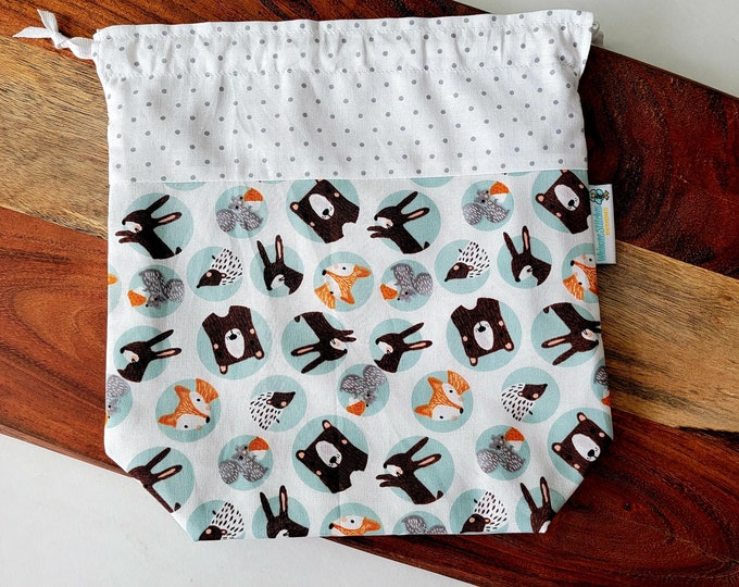 Autumn Critters (White) Bear, Rabbit, Fox, Squirrel, Hedgehog - Small Drawstring Project Bag - Knitting Crochet Needlepoint craft bag SDS05C