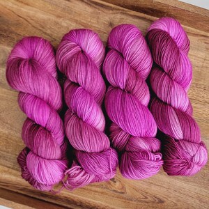 Party in Purple - Deluxe Soft Sock Yarn | Variegated Hand Dyed Yarn | Fingering weight 100% superwash extrafine merino nylon Y016V