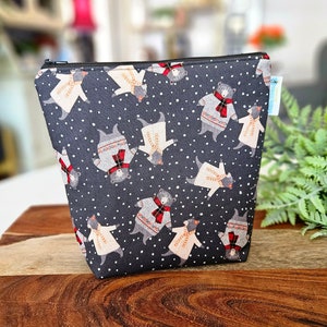 Winter Bears - Small Clutch Style Knitting Crochet Project Bag, small zipper tote, sock sack, cosmetic bag tote WS98