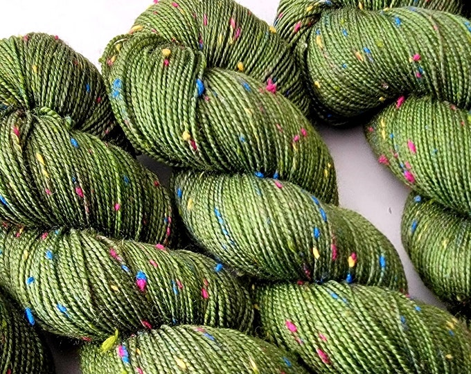 Forest Green Donegal Sock Yarn | Semi Solid Tonal Hand Dyed Yarn | Fingering weight superwash merino nylon with multicolor neps Y020T