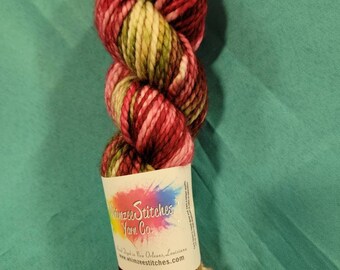 Cranberry Harvest - Bulky Variegated Hand Dyed Yarn - 100% superwash merino yarn Y011