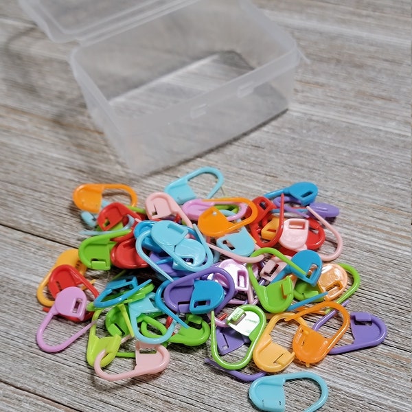 Locking Stitch Markers, Stitch Pins (plastic) - Set of 50 in clear plastic container - Assorted Colors (colors may vary in each box) SP08