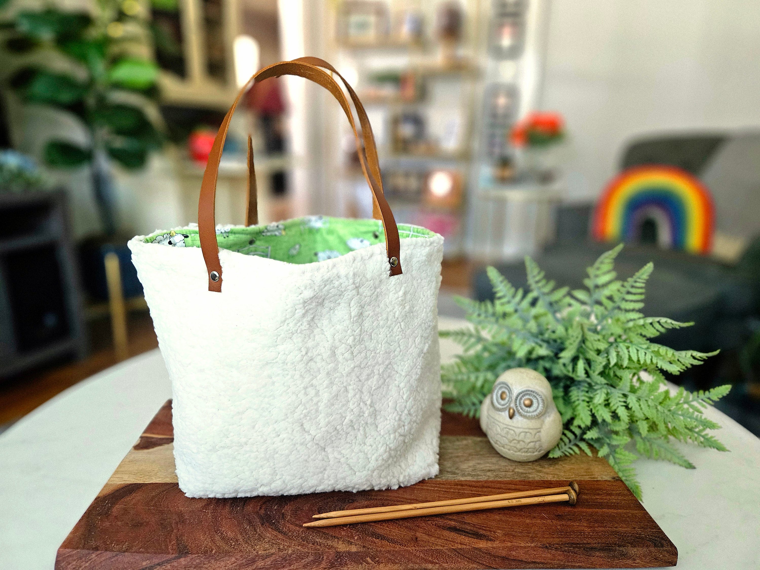 ★TOUT Y EST★ Cream Vegan Sherpa Rope Crossbody 1334E979 13 Vegan Sherpa Camden Mini Messenger - Kedzie