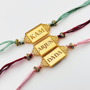 Gepersonaliseerde rakhi, gouden rakhi, naam rakhi, rakhri, raksha bhandan, hindoe festival