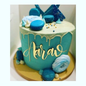 Name cake charm in acrylic