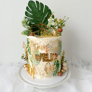 Nombre salvaje edad encanto pastel de acrílico topper, motivos de pastel Número de letra única toppers de pastel de acrílico, topper de pastel de boda topper de pastel personalizado