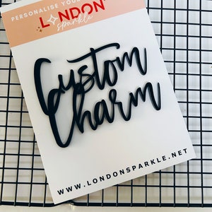 Custom cake charm, 4 words