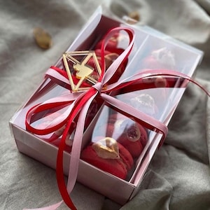 valentinstagsgeschenkanhänger, valentinstagsspiegel Acryl Geschenkanhänger, graviertes Holzgeschenk, Kuchencharme