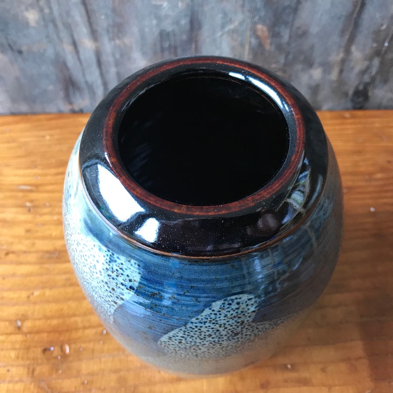 Kazuko Matthews Studio Pottery Stoneware Vase Soldner Student California Pottery