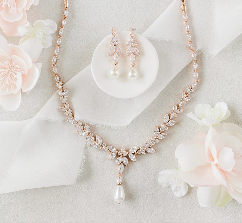 rose gold pearl wedding jewelry set