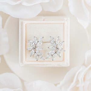 bridesmaid earrings