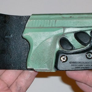 Kevin&#39;s Wallet/Pocket Holster - Seecamp 32/380