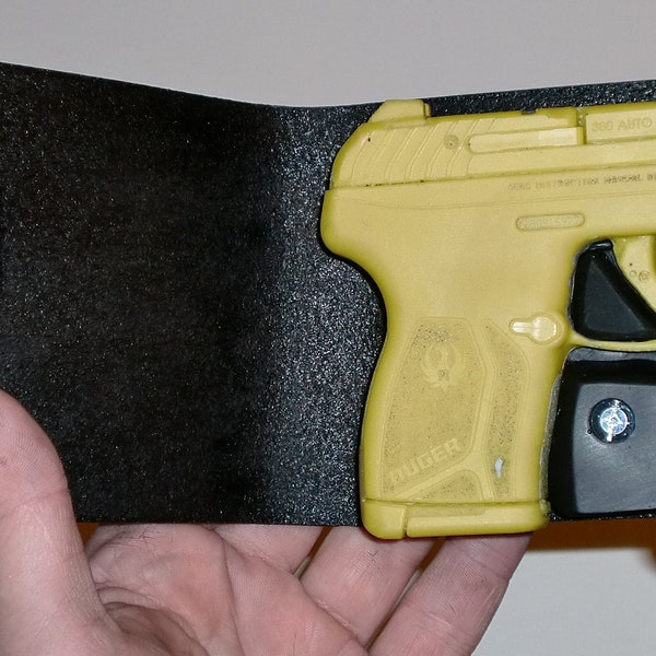 Pocket Holster, Wallet Style For Full Concealment - Ruger LCP(II) Max