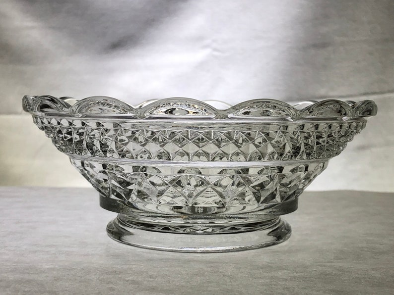 Wexford Fruit or Dessert Bowl Scalloped Edge