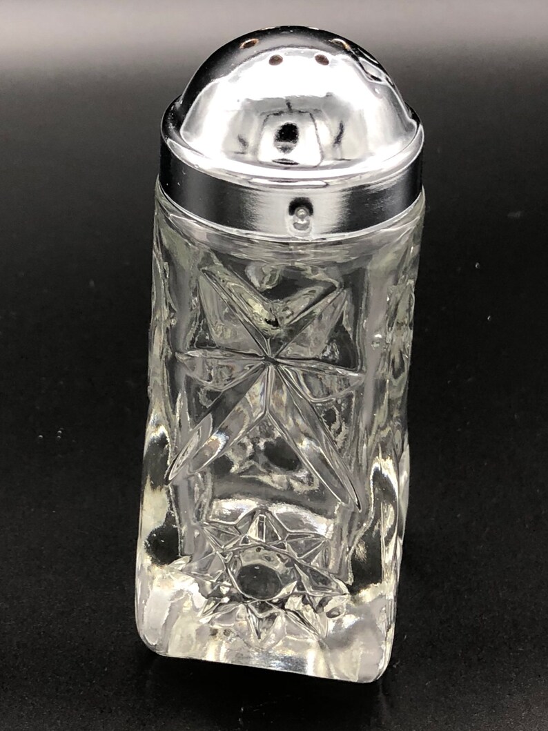 Salt Shaker Anchor Hocking Round Metal Lid EAPC Star of David