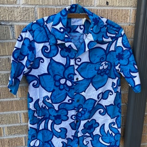 1950’s 60’s Surfside Sportswear cotton Hawaiian floral shirt loop collar size large