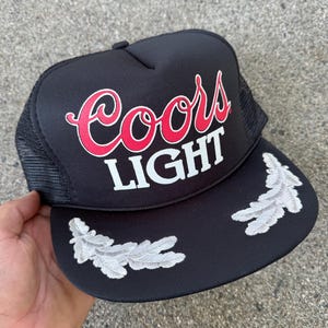 Deadstock Vintage 1980er Coors Light Mesh Trucker-Hut