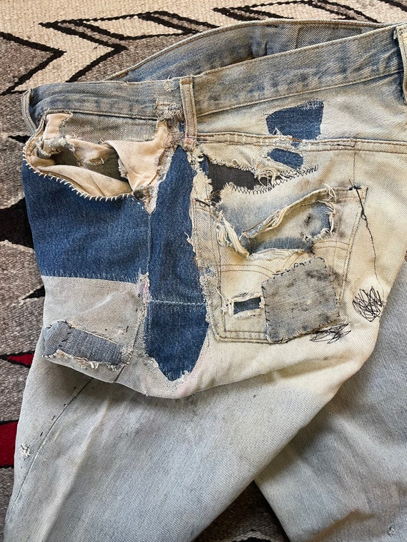 Vintage 1980’s Levi 501 redlines distressed origi… - image 6