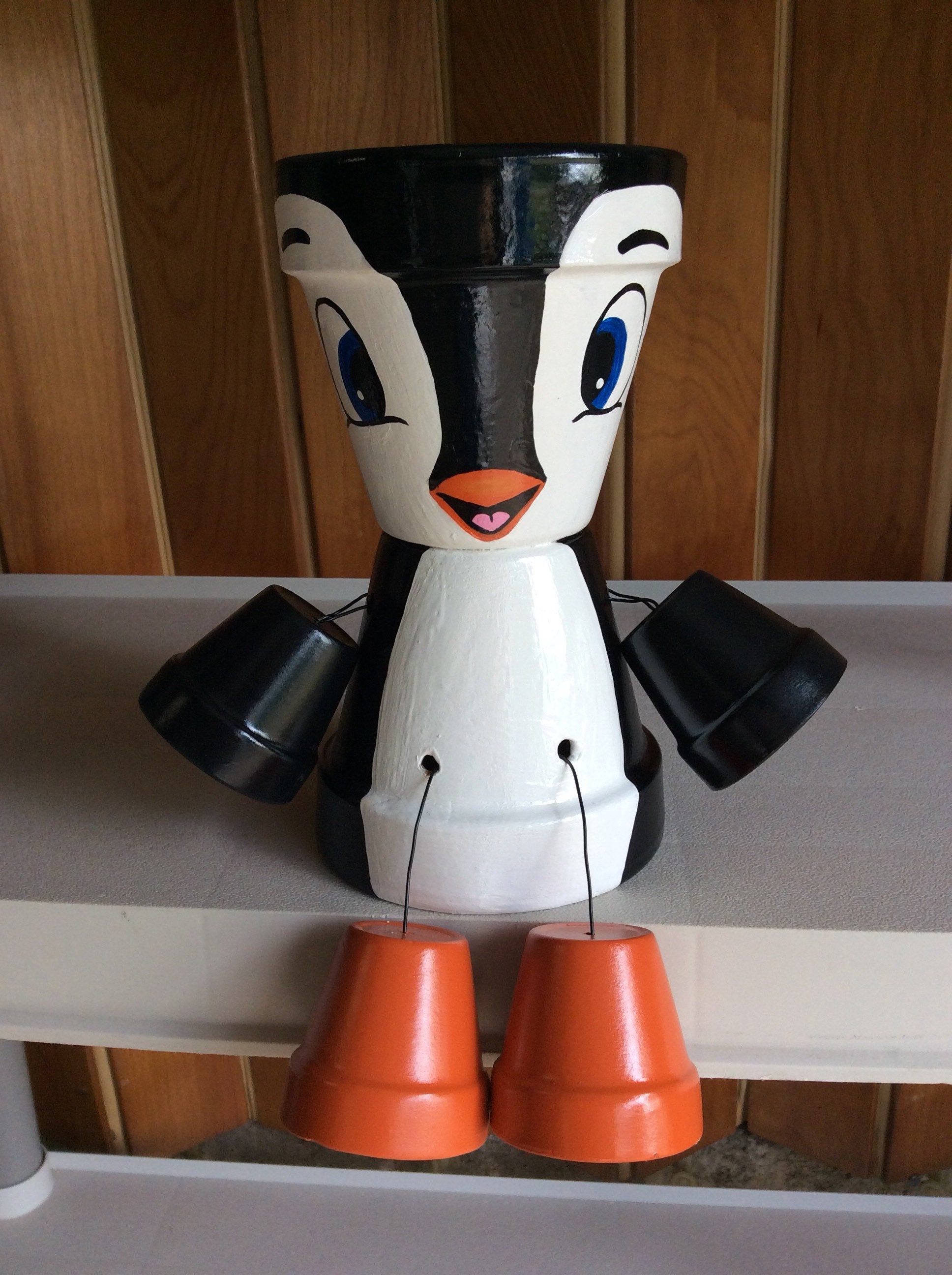 Hand Painted/ Penguins/ Terra Cotta / Plant Pot Statue / - Etsy New Zealand Hand Painted/ Penguins/ Terra Cotta / Plant Pot Statue / - Etsy New Zealand