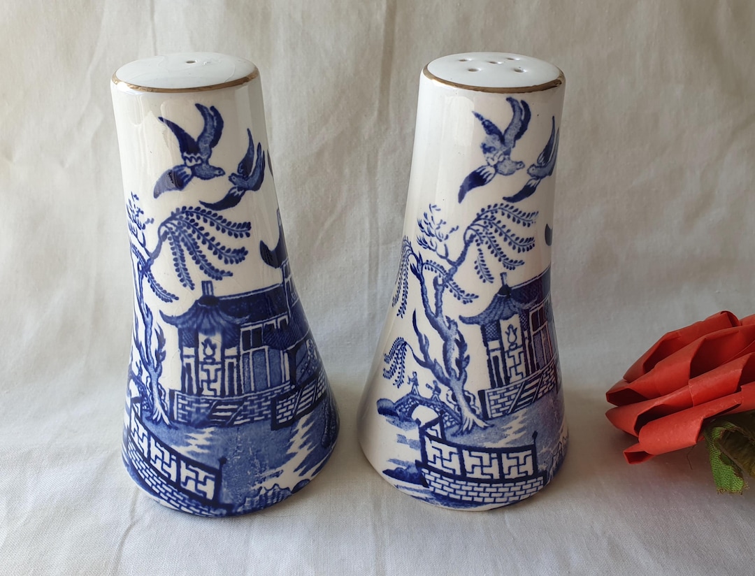 Blue Willow Salt And Pepper Shakers