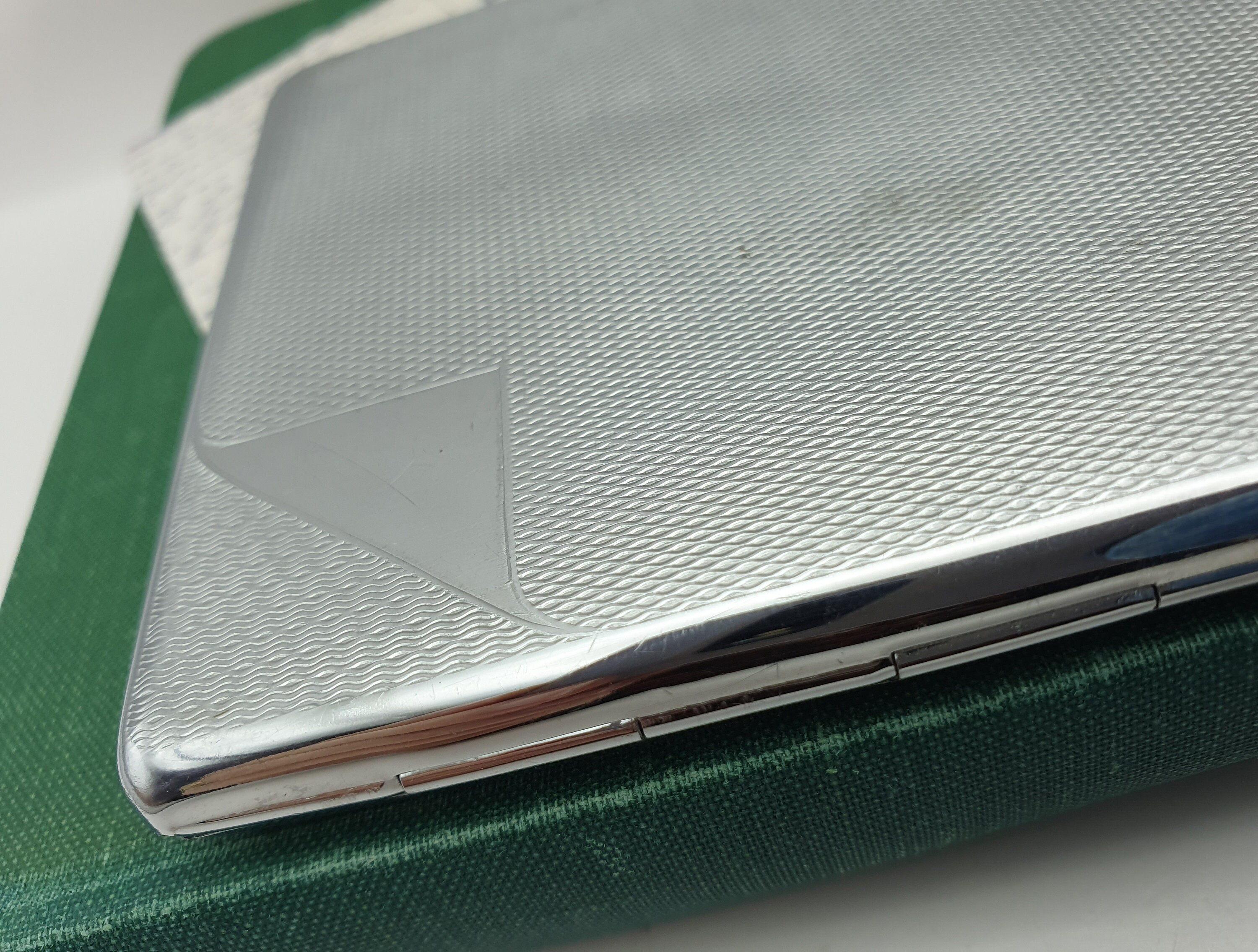 car cigarette lighter aux Convert aux port into second cigarette lighter socket? car cigarette lighter aux Convert aux port into second cigarette lighter socket?
